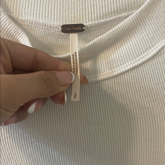 Free People White Ribbed Top - Picture 2 of 10